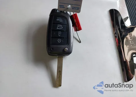 2019 Hyundai Santa Fe Se from USA, damaged, VIN 5NMS23AD8KH043803